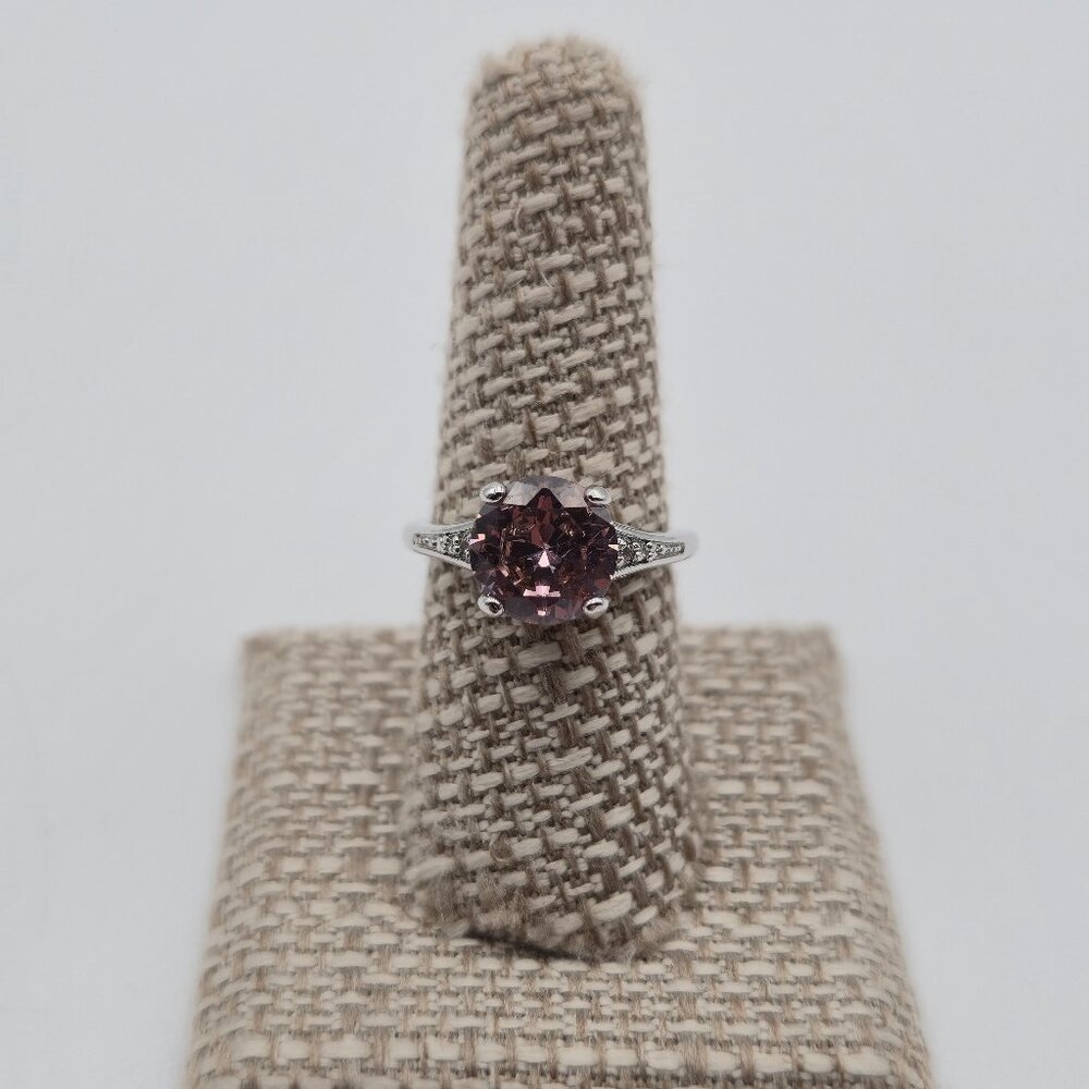 Size 8.25 Sterling Silver Bright Round Pink Cubic Zirconia Gem Ring A4007